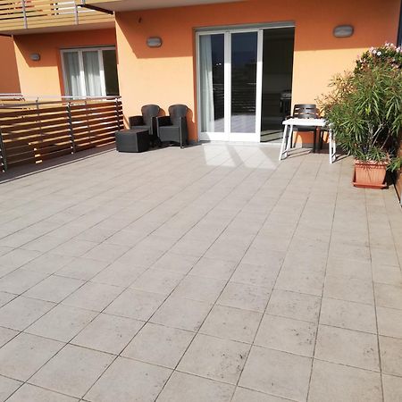 Appartamento La Terrazza Riva Zewnętrze zdjęcie